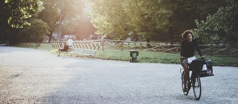 park-bike-rider